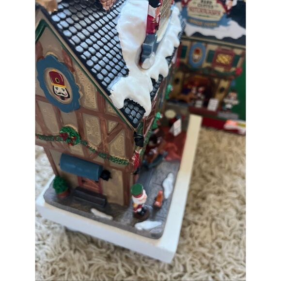 LEMAX Holiday Nutcracker & Wood Toy Carve #55994 Retired 2021 New Light Included - Picture 9 of 14